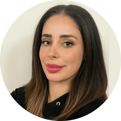 لارا اسماعيل – أخصائية نفسية أونلاين متخصصة في القلق، الاكتئاب، نوبات الهلع والمشكلات الزوجية